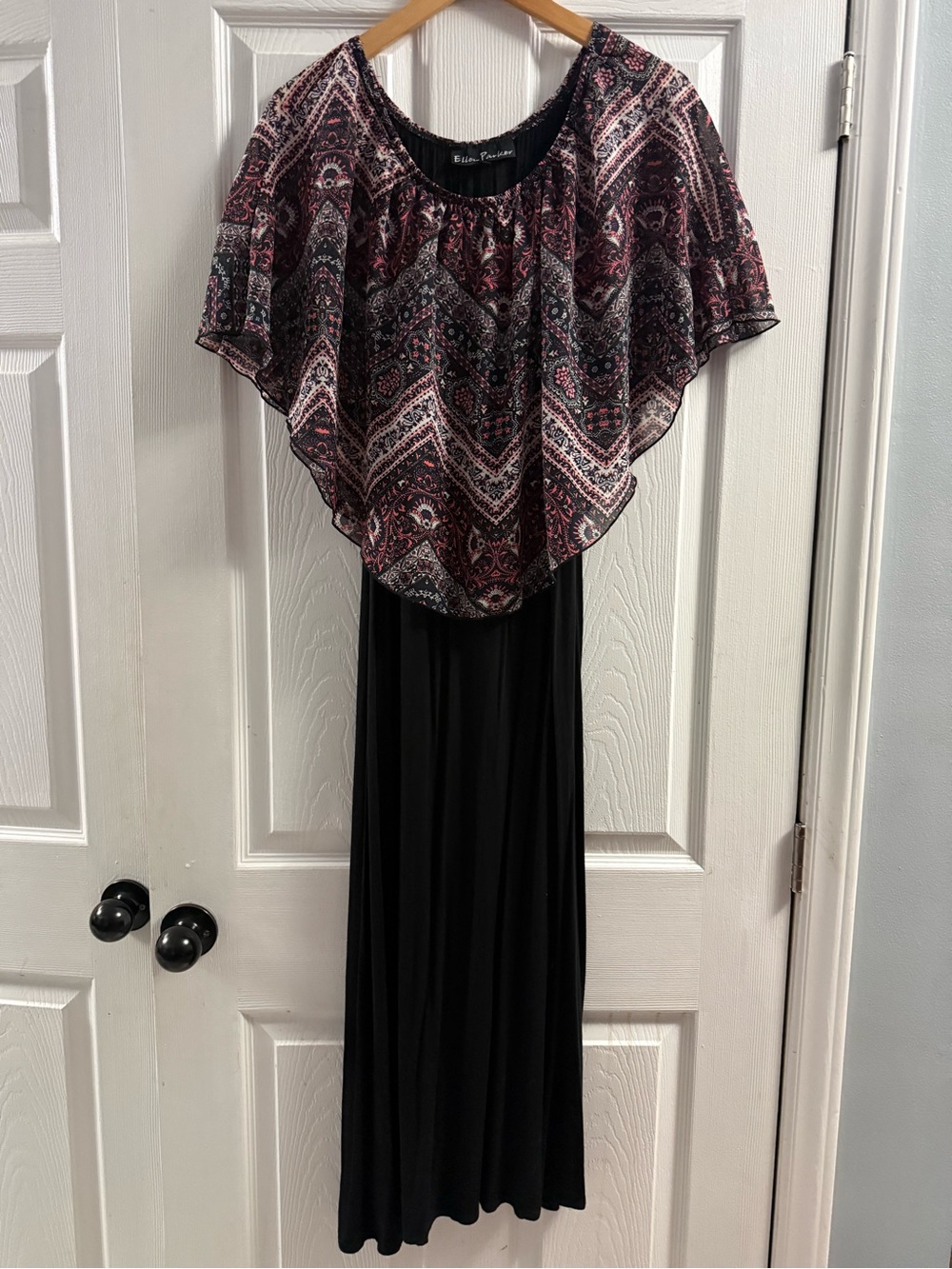 Ellen Parker Cape Style Maxi Dress Size Medjun